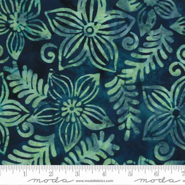 Sunny Day Batiks Green