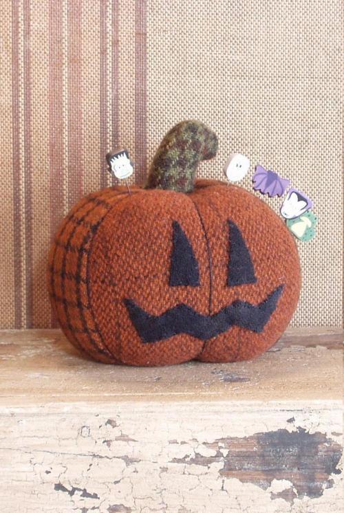 Pumpkin Pie Pincushion Pattern
