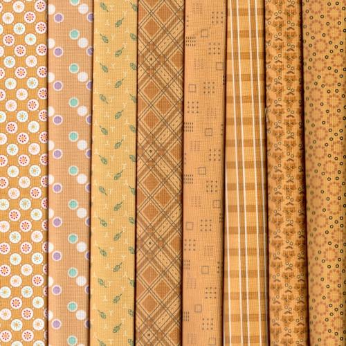 Lori Holt Fat-Quarters Fabric Pack - 8 Fat Quarters