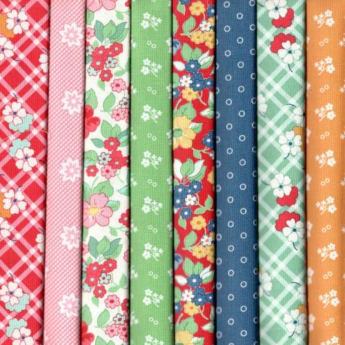 30s Playtime Fabric Pack - 8 Fat Quarters