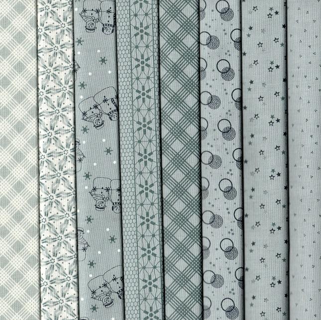 Snowman Gatherings IV Fabric Pack - 8 Fat Quarters