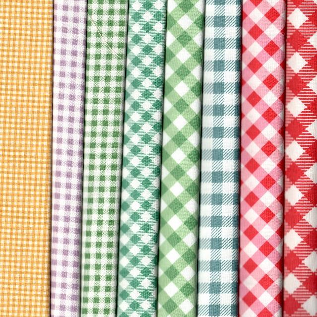 Bee Ginghams Fabric Pack - 8 Fat Quarters