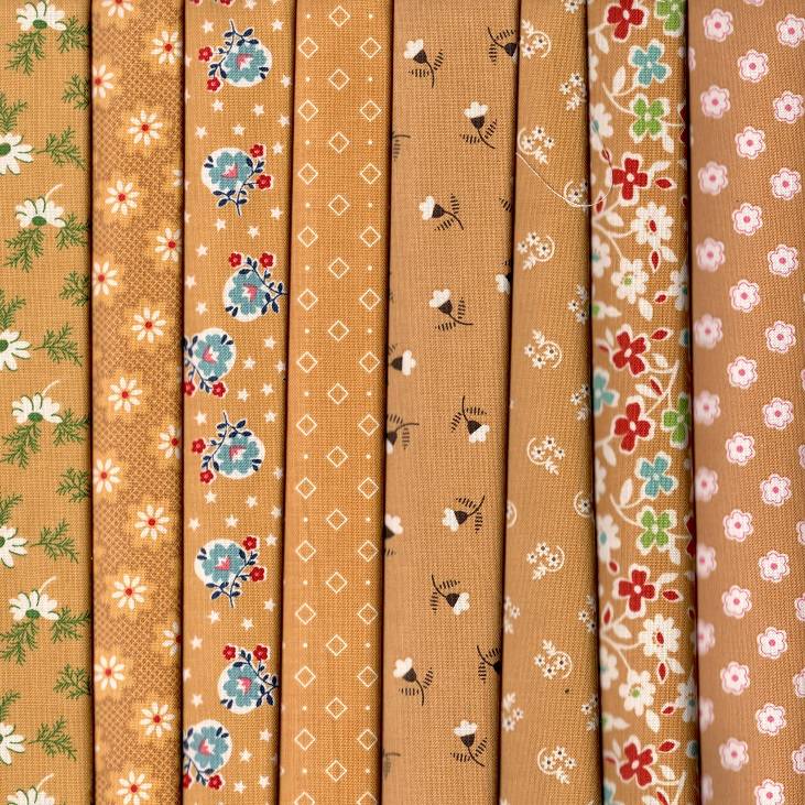 Lori Holt Fat-Quarters Fabric Pack - 8 Fat Quarters