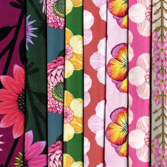 Iconic Fabric Pack - 8 Fat Quarters