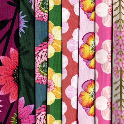 Iconic Fabric Pack - 8 Fat Quarters