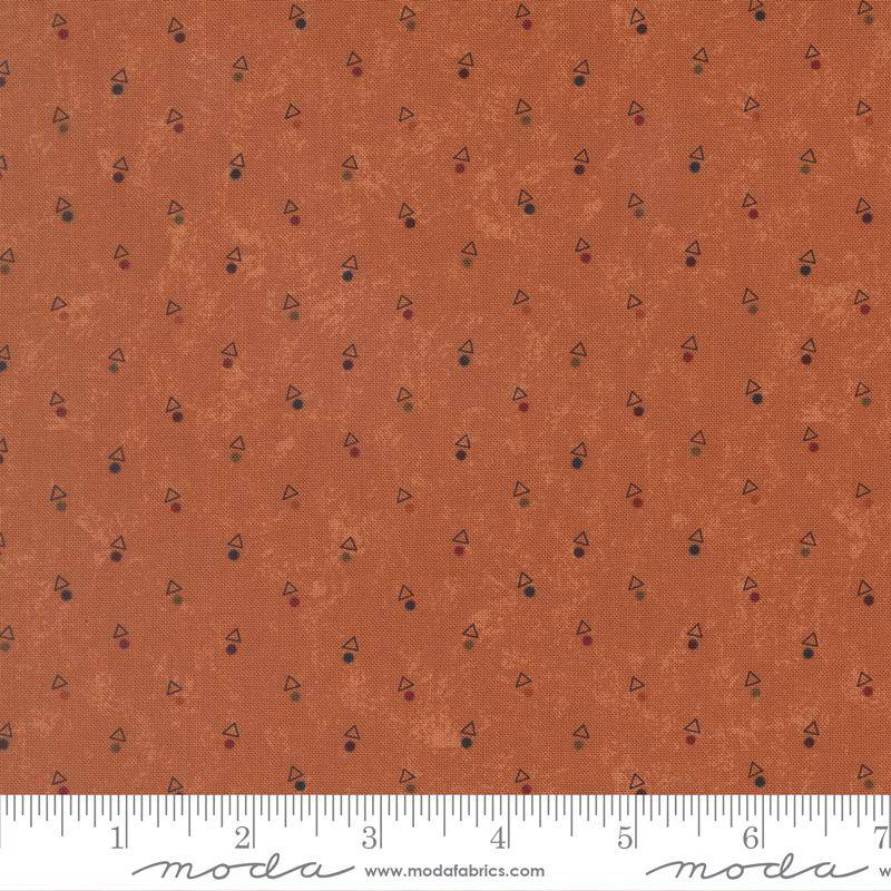 Quail Run Triangle Dot Pumpkin