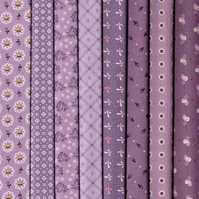 Lori Holt Fat-Quarters Fabric Pack - 8 Fat Quarters
