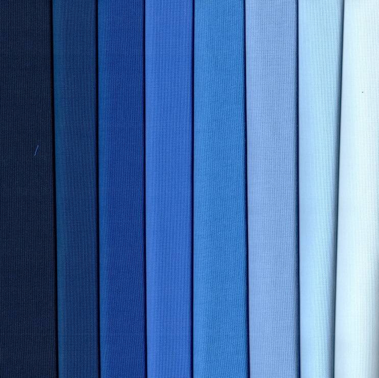 Kona Cotton Fabric Pack - 8 Fat Quarters