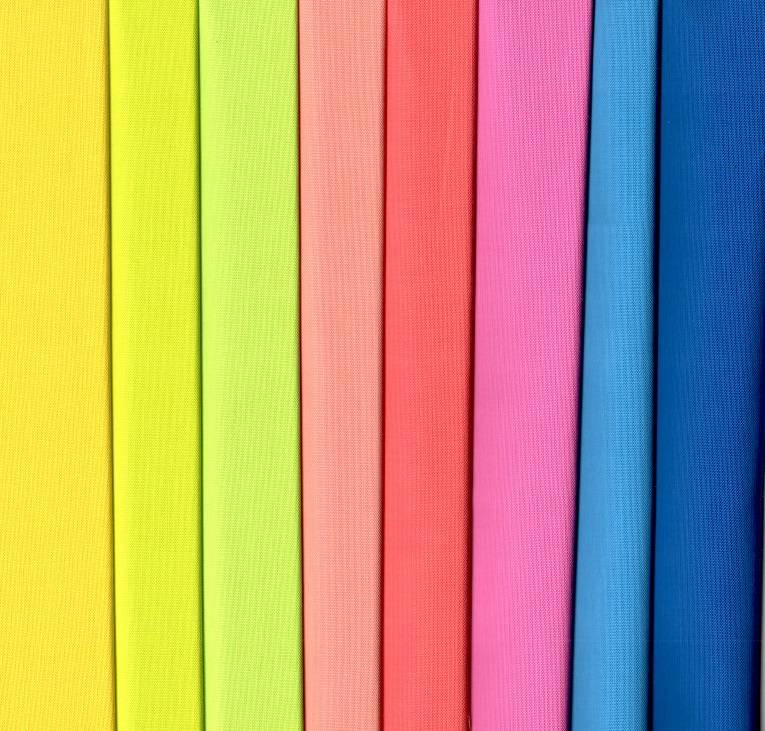 Kona Cotton Fabric Pack - 8 Fat Quarters