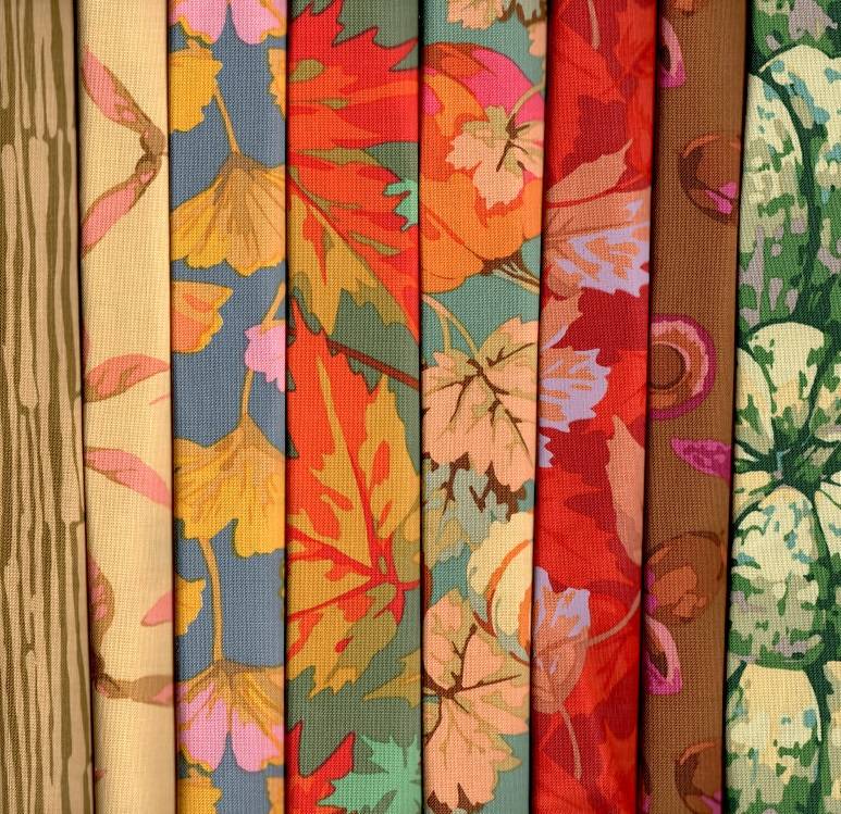 Golden Harvest Fabric Pack - 8 Fat Quarters