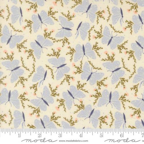 Wildbriar Flutter Vine - Porcelain
