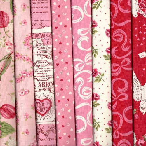 Je T'aime Fabric Pack - 8 Fat Quarters